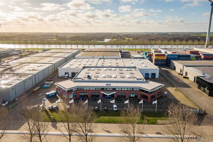 CityLink expands portfolio with purchase of industrial building at Distripark Botlek in Rotterdam